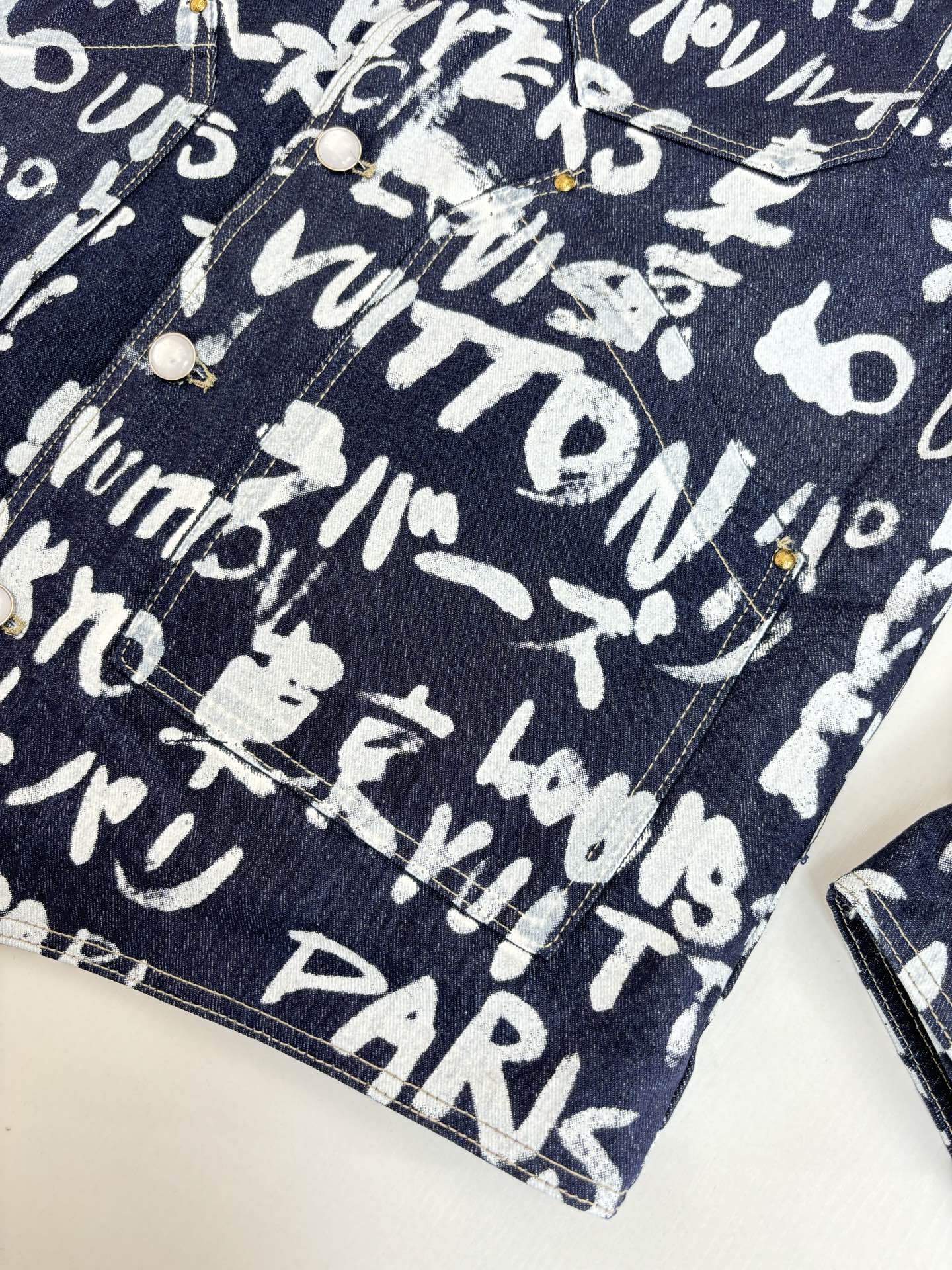 Louis Vuitton FW25 Nigo Collaboration Graffiti Denim Jacket and Jeans - Unisex